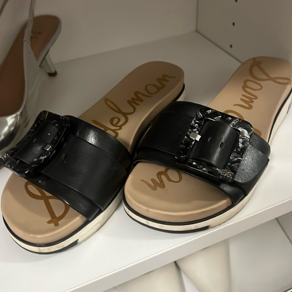 Sam Edelman Ariane Leather Slides beige size 8 black 
Light wear